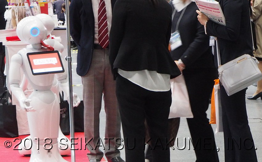 医療会社の営業さんからもペッパー大人気